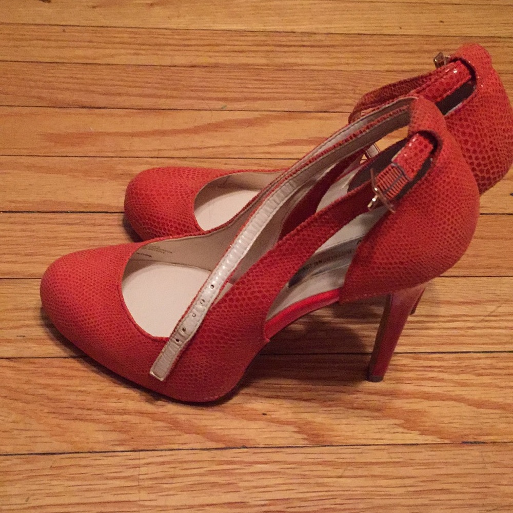 Orange leather heels - Picture 3 of 6
